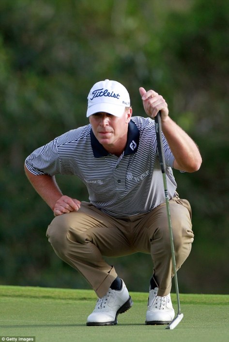 1407351910634_wps_8_steve_stricker_plays_a_sh